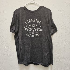 $3 SALE! | Maurices Autumn Gray Graphic Tee Shirt